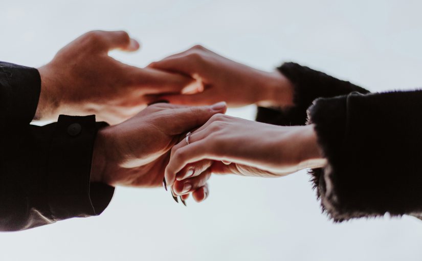 如何運用人工智慧及 CRM 轉型娛樂與媒體行業：聚焦哪吒2幕後