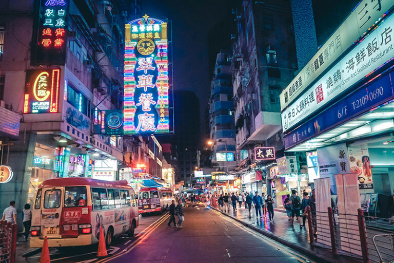 How Can AI Transform Efficiency in Hong Kong’s Construction Industry?