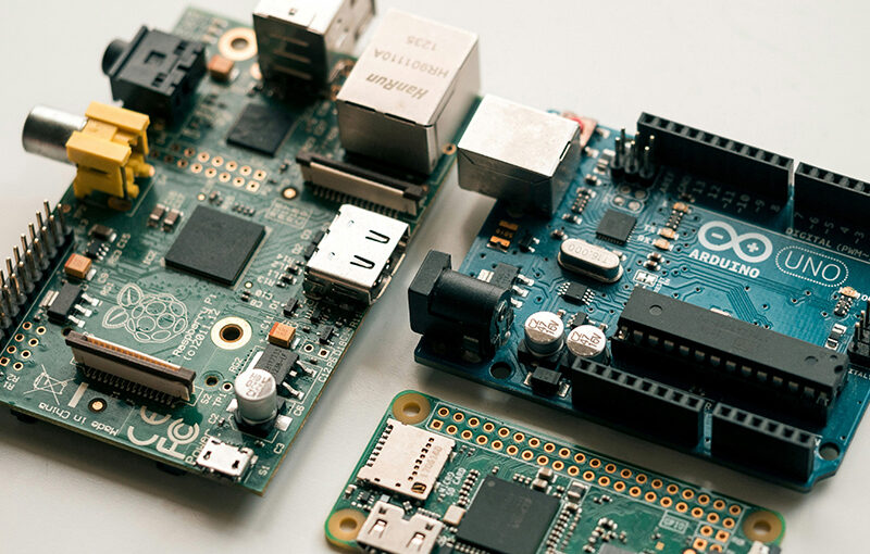 AI and ERP Elevate Hong Kong’s Electronics Industry: Overcoming Key Challenges